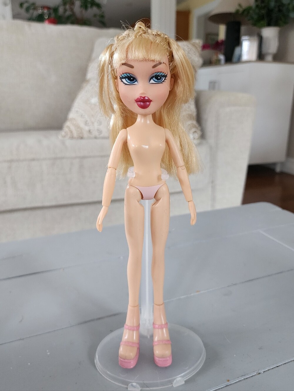 MGA Bratz 2004 Independence Cloe Limited Edition Doll Beautiful Customized